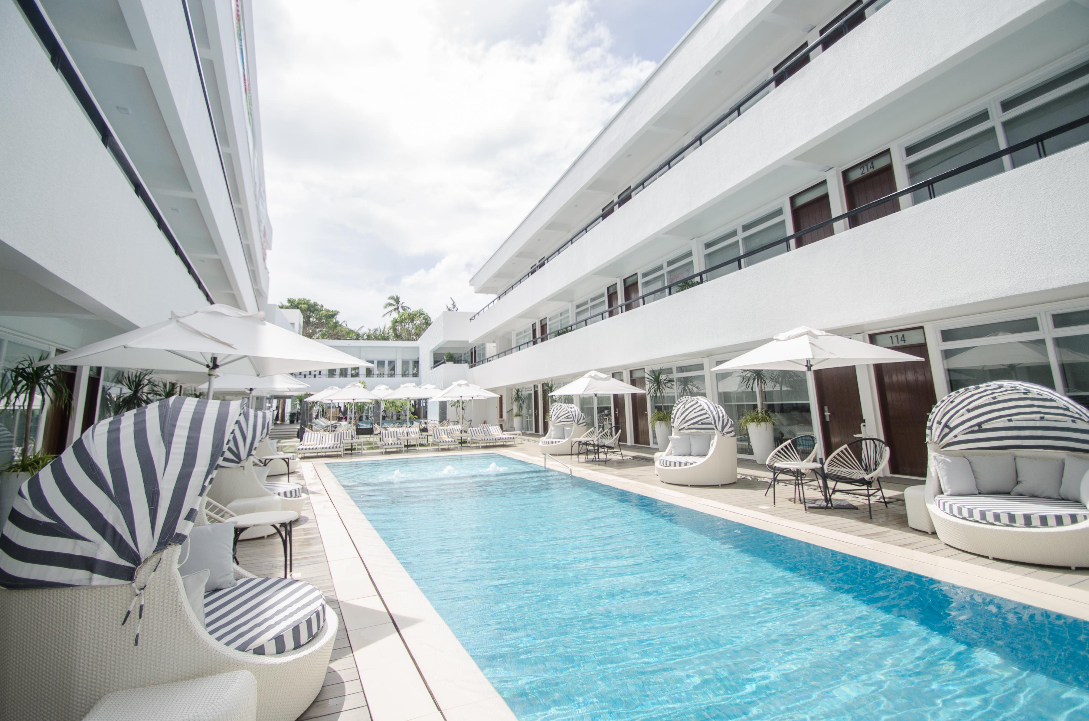 Coast Boracay Resort 4*